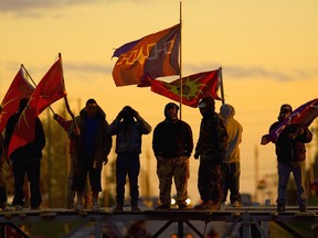 Six Nations protesters in Caledonia in 2006