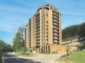 940 on the Park is a luxury rental apartment home building that promises people a new lease on their lifestyle. Supplied
