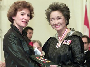 Renee Dupuis receives the Governor General’s award from Adrienne Clarkson in 2001.