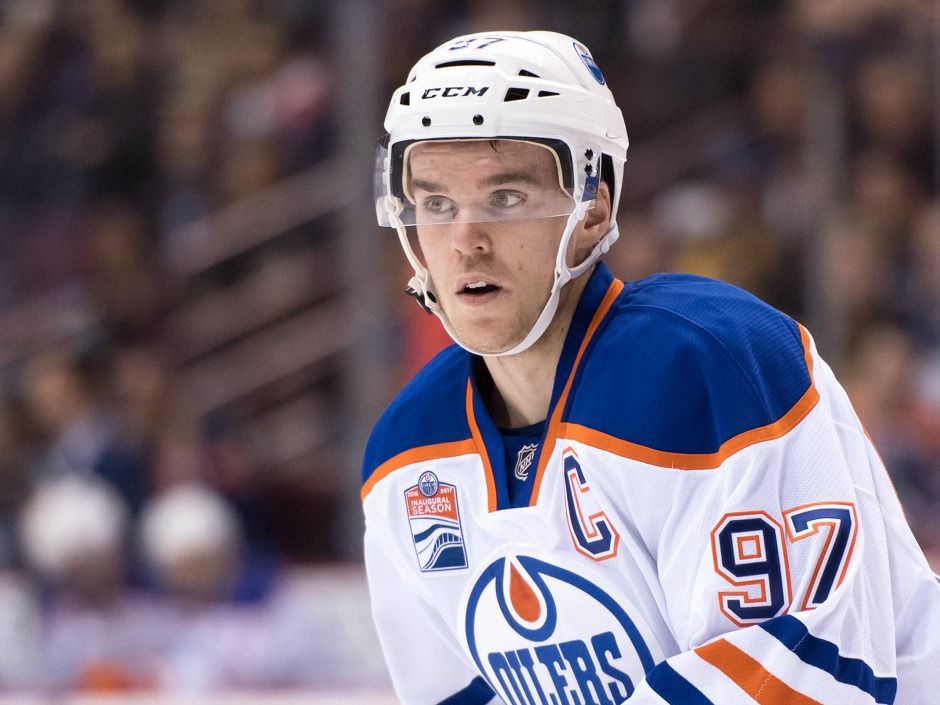 Maroon's hat trick leads Oilers over Bruins 
