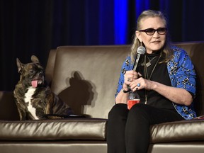 Carrie and Gary Fisher at the Wizard World Chicago Comic-Con, August 2016