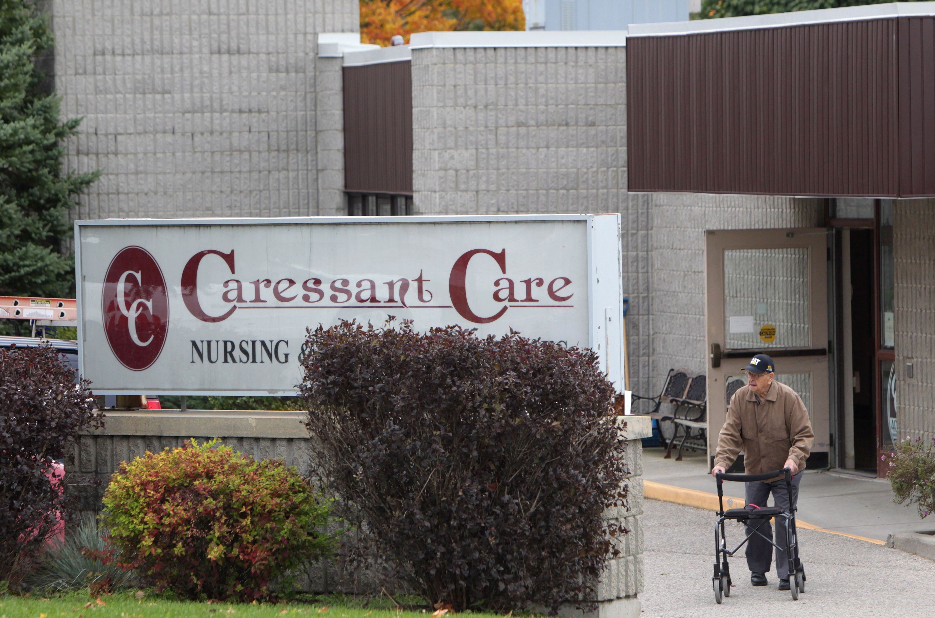 Ontario Nursing Home Where Ex Nurse Accused Of Murders Ordered To Halt   Nursing Home Probe 20161025 