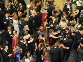 Thousands of attendees at the Root Inaugural Ball at the National Museum of American History in January 2009.