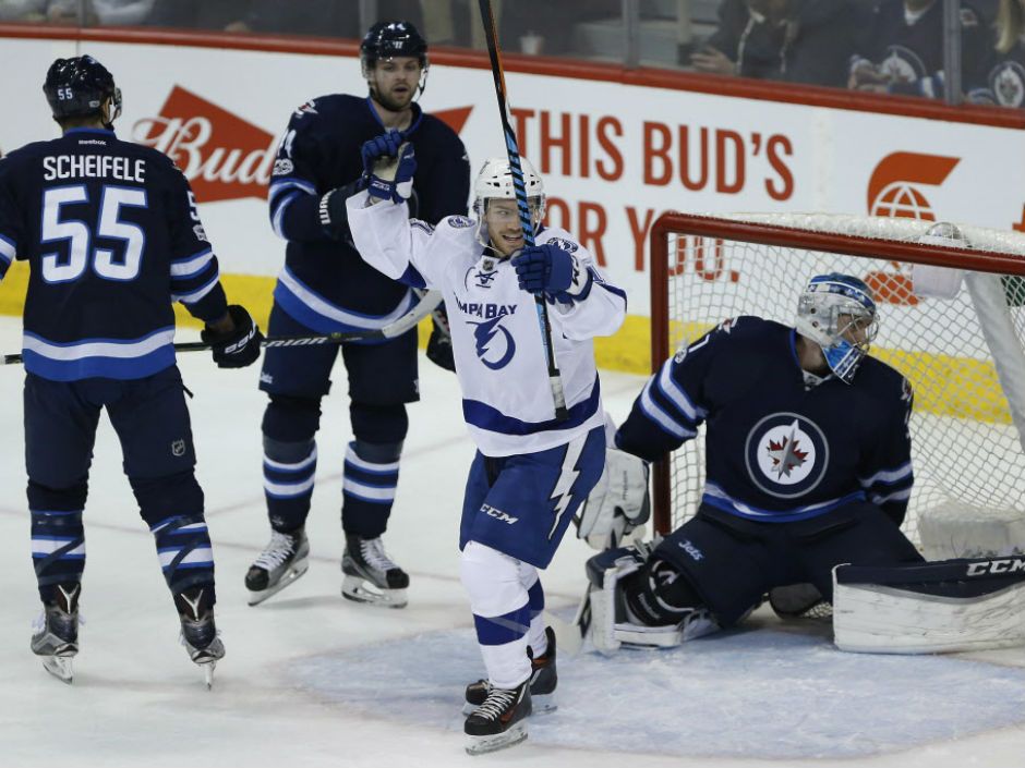 NHL: Jets hand Oilers 11th straight loss