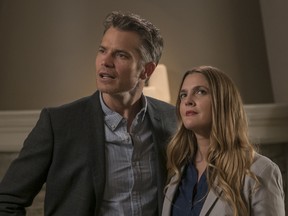 Olyphant and Barrymore in Santa Clarita Diet.