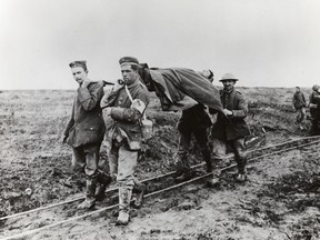 Bringing in the wounded Canadian soldiers from the battlefield. Apr. 1917/Vimy Ridge, France.  Photo credit: Canada. Dept. Of National Defence/National Archives of Canada/ PA-001125   Can be used with Richard Foot (CanWest) Vimy series