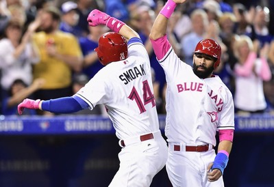 Blue Jays' Kevin Pillar putting lessons learned from Justin Smoak to use