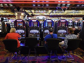 Select properties in Nevada, including Las Vegas, are no longer providing gratis cocktails to bar patrons who are drinking and yakking more than drinking and gambling.
