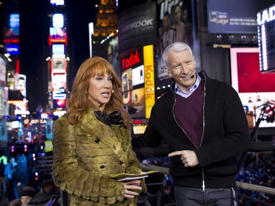 Kathy Griffin Upskirt Pussy - Kathy Griffin fired from annual CNN New Year's gig after posting beheaded  Trump photo | National Post