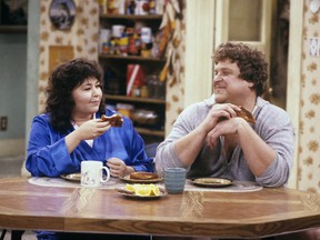 Barr, Goodman = the greatest sitcom couple ever.
