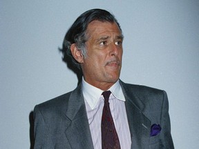 Award-winning sports writer and commentator Frank Deford has died. Deford passed away Sunday, May 28, 2017.