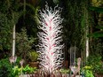 Dale Chihuly's "White Tower with Fiori"