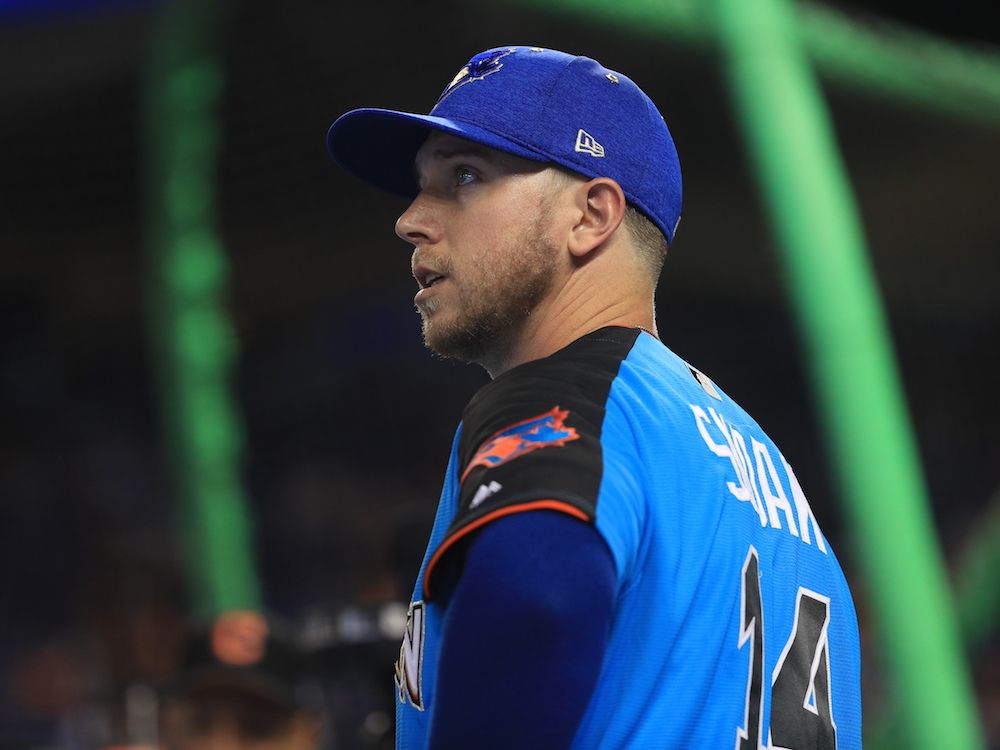 Smoak adamant he wants to stay put with Blue Jays