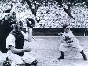 eeck was responsible for bringing in the 3-foot-7 Eddie Gaedel to pinch-hit for his St. Louis browns back on August 19, 1951.