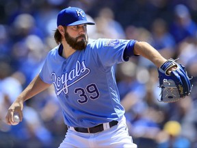 Kansas City Royals starting pitcher Jason Hammel delivers to a Cleveland Indians batter during the first inning of a baseball game at Kauffman Stadium in Kansas City, Mo., Sunday, Aug. 20, 2017. (AP Photo/Orlin Wagner)