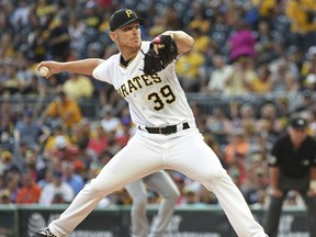 Pittsburgh Pirates' Chad Kuhl (39) pitches in the first inning of a baseball game against the St. Louis Cardinals in Pittsburgh, Saturday, Aug.2 19, 2017. (AP Photo/Fred Vuich)