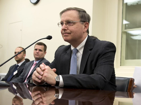 Chuck Rosenberg, the acting head of the Drug Enforcement Administration, had earned a reputation as someone willing to put himself at odds with his bosses in the White House and the Justice Department.