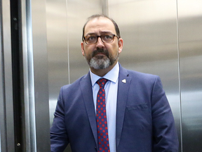 When Glenn Thibeault testified he was just doing exhaustive due diligence before making a huge life decision, it rang true, Chris Selley writes.