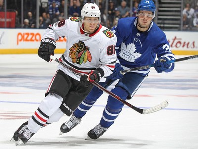 Auston Matthews returns, leads Leafs past Blackhawks - The Rink Live   Comprehensive coverage of youth, junior, high school and college hockey