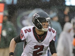 Atlanta Falcons quarterback Matt Ryan (2) looks to pass during the first half of an NFL football game against the New York Jets, Sunday, Oct. 29, 2017, in East Rutherford, N.J. (AP Photo/Seth Wenig)