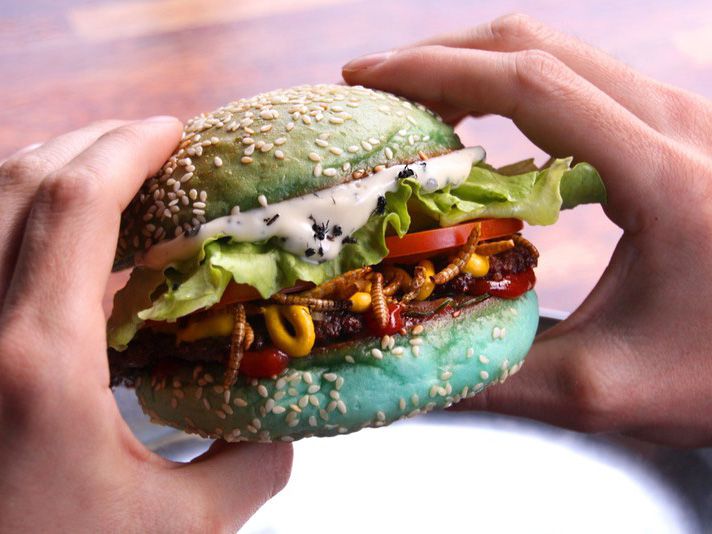 Roasted mealworms, dehydrated ant mayo – Aussie burger chain offers ...