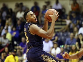 After making a steal against  LSU, Notre Dame forward Bonzie Colson goes to basket during the first half of an NCAA college basketball game, Tuesday, Nov. 21, 2017, in Lahaina, Hawaii. (AP Photo/Marco Garcia)