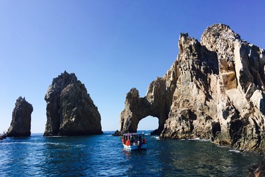 El Arco is where the Sea of Cortes meets the Pacific Ocean.