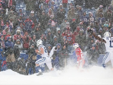 Jack Doyle scores a touchdown in the fourth quarter.