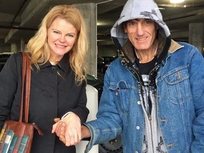 Trinda Gajek, left, and Raymond Ahlstrom pose after the return of her lost ring in Nanaimo, B.C.