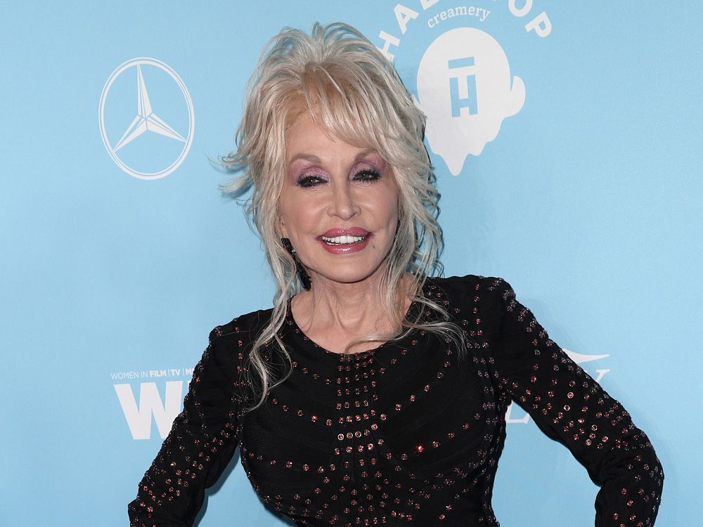 Dolly Parton drops the 'Dixie' from her dinner show due to 'changing ...