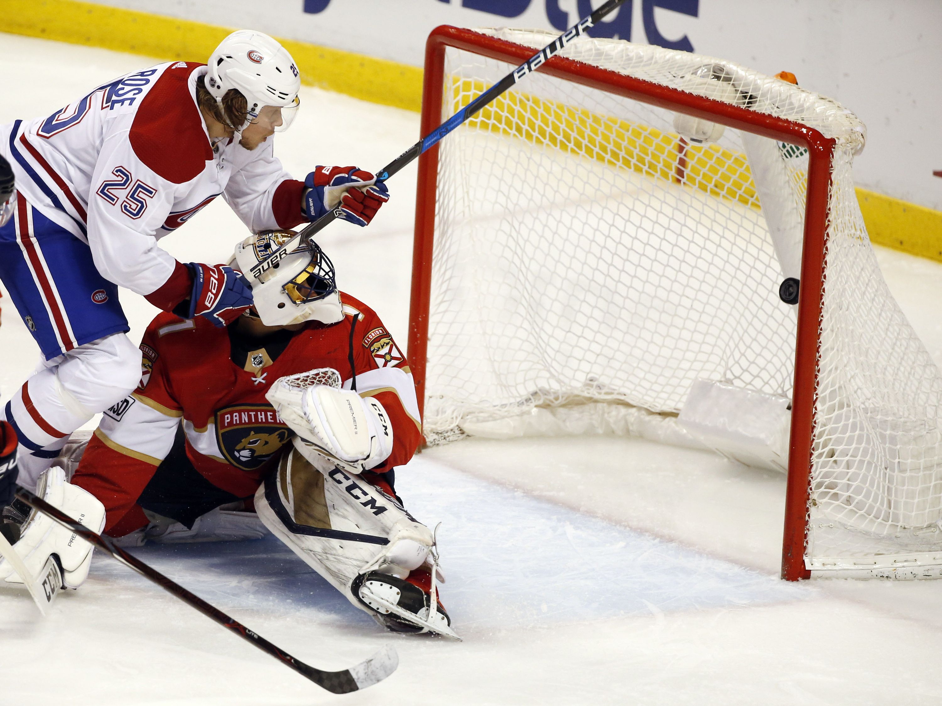 NHL coaches challenge goalie interference in droves — so should they be penalized when they get