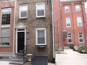 William and Letitia      Still used their Philadelphia home (centre) as part of the Underground Railroad for hundreds of escaping slaves 1850-1855.