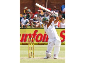 South Africa's Vernon Philander at the wicket on the third day of the second cricket test between South Africa and Australia at St. George's Park in Port Elizabeth, South Africa, Sunday, March 11, 2018.