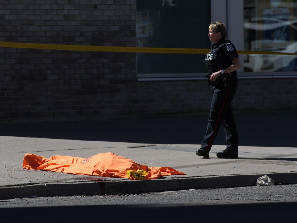 ‘Pure Carnage’ As Van Hits Pedestrians In Toronto: 10 Dead, 15 Injured ...