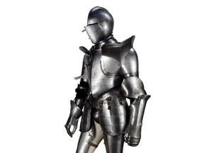 This suit of armour, made in Italy around 1560-1580, could be used for combat or transformed into jousting armour by adding reinforcements, including the wing-shaped shoulder guards and the extra elbow guard.