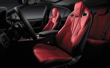 lexus-2019-gsf-circuit-red-front-seats-l