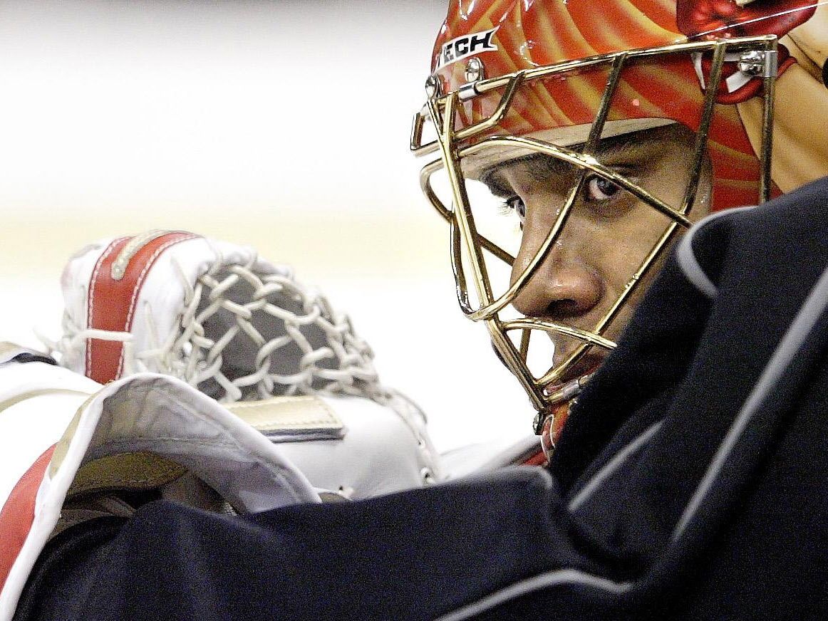 Tributes paid to Ray Emery after NHL champion drowns at age of 35