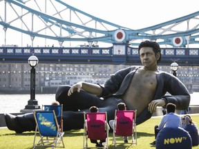 Daddy Goldblum by the Thames.