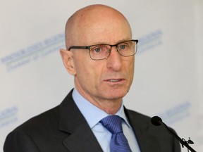 Hydro One and Ontario agreed to a deal that would see Mayo Schmidt, the current president and CEO of the company, retire immediately.