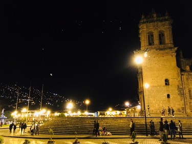 Cusco's buildings have even more charm at night.