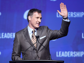 Maxime Bernier hopes to draw on key organizers from his failed Conservative leadership campaign to help him build a new party, a source says.