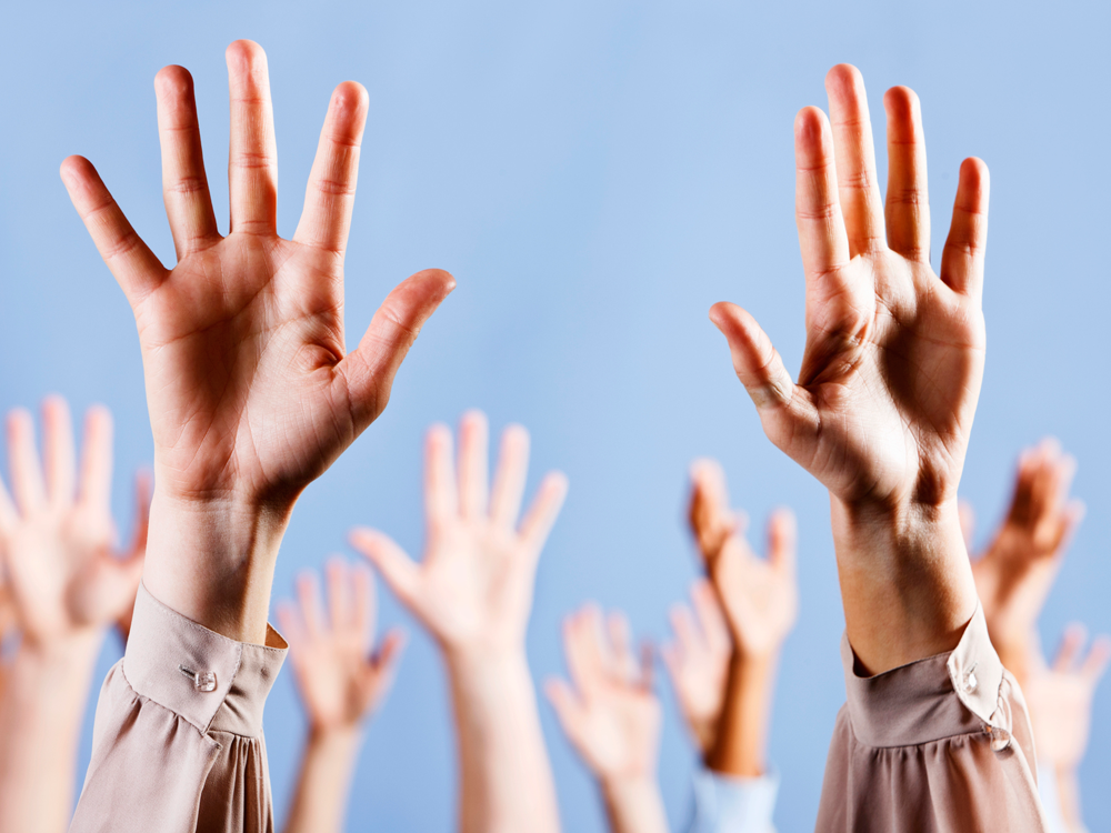 U.K. student union bans applause in favour of ‘jazz hands’ because clapping could ‘trigger
