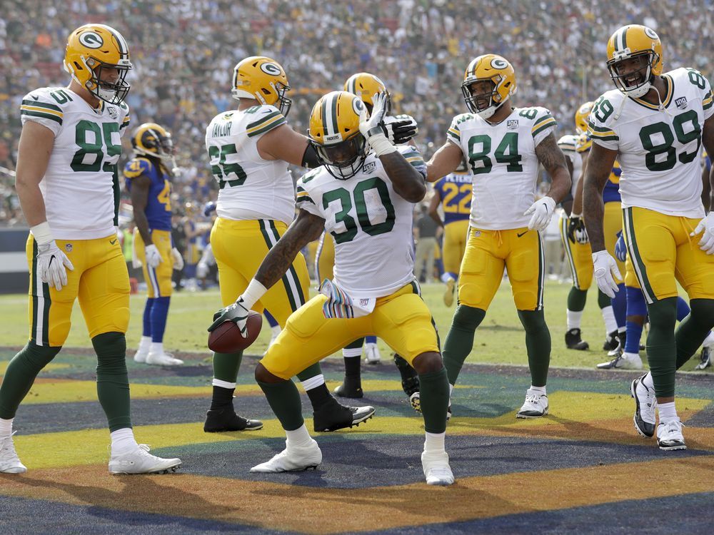 Packers fall agonizingly short in LA, 29-27