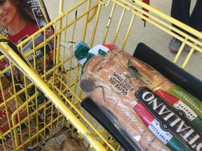 On Tuesday, a woman posted on Facebook that she was at a cash register at No Frills, a grocery chain owned by Loblaw, when she spotted a live mouse in the bag of bread.