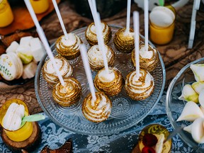 Glittery cake pops