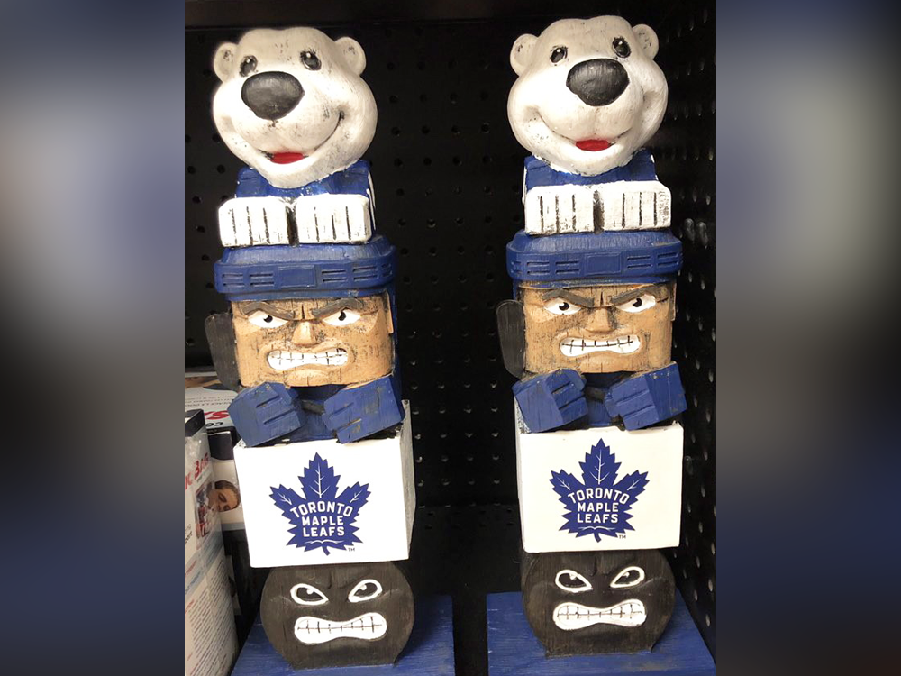 Deals Toronto Maple Leafs Tiki Totem x 2