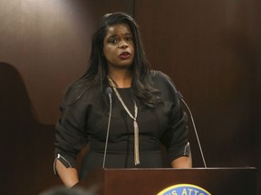 Chicago prosecutor Kim Foxx has asked any possible victims or witnesses of alleged abuse by singer R. Kelly to contact her office.