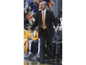 Tennessee head coach Rick Barnes talks to the team from the sidelines during the first half of an NCAA college basketball game against Auburn, Saturday, March 9, 2019, in Auburn, Ala.