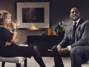 Gayle King interviewed R. Kelly in his first sit-down after posting bail on sexual assault charges.