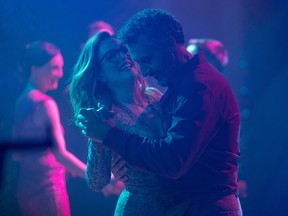 John Turturro and Julianne Moore in Gloria Bell (2018). VVS Films. Movie still.